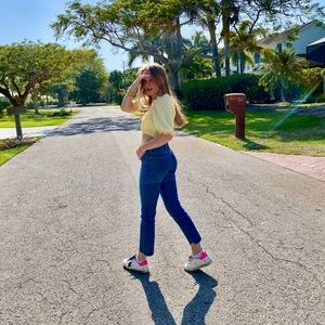 Meet your Posher, Brooke